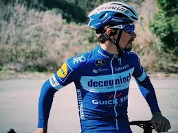 Ontdek de perfecte stockfoto's over julian alaphilippe en redactionele nieuwsbeelden van getty images kies uit premium julian alaphilippe van de hoogste kwaliteit. Julian Alaphilippe Alafpolak Twitter