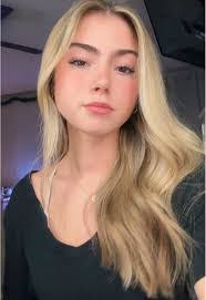 Amber Mcevoy's Instagram, Twitter & Facebook