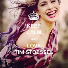Epingle Par Awoludeatinuke Sur Violetta Martina Stoessel Actrice Disney Channel