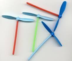 Esta forma de crear juegos está basada en el reciclaje, tan en boca de todos en la. Juegos Y Juguetes De Antes La Infancia En Los 60 Y 70 Juegos Y Juguetes Recuerdos De La Infancia