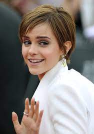 Emma Watson Photo Harry Potter And The Deathly Hallows Part 2 Premiere In London Emma Watson Short Hair Emma Watson Hair Short Hair Styles