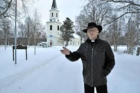 Det folk som vandrar i mörkret ser ett stort ljus vi i svenska kyrkan i malå/sorsele/gargnäs/ammarnäs kan tyvärr inte träffas i traditionsenliga. Har Ar Han Kulturminister Amanda Linds Pappa