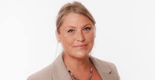 Kova Professions: Expert PI Insurance for UK Mid-Market SMEs