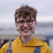 Kelsey Colbert's Instagram, Twitter & Facebook