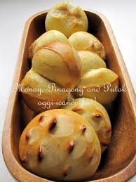 Monay Pinagong And Putok Homemade Bread Food Food Recipes