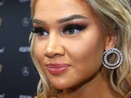 Join facebook to connect with shirin david and others you may know. Shirin David Don T F K With Shirin Das Sagt Sie Zu Ausbeutungs Vorwurfen Bunte De