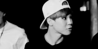 Come join this event with friends all over the world now! Funny Gifs Jimin Gif Vsgif Com