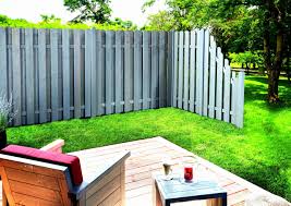 Qualität muss nicht teuer sein! Loungemobel Garten Gunstig Neu Gruner Sichtschutz Im Garten Temobardz Home Blog Garten Anlegen