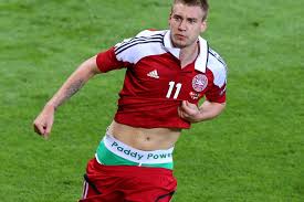 Former player at arsenal, juventus, sunderland, birmingham, rosenborg and fc copenhagen. Euro 2012 Arsenal S Nicklas Bendtner Caught With His Pants Down Again Bleacher Report Latest News Videos And Highlights