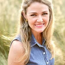 Corrina Sullivan's Instagram, Twitter & Facebook