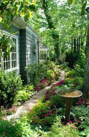 40 Fabelhafte Uppige Garten Design Ideen Die Ihren Garten Fantastisch Machen Hinterhof Garten Gartengestaltung Garten