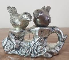 Metal Bird Salt And Pepper Shakers Vintage Metal Salt And Pepper Shakers Metal Birds On Nest Metal Roses Collectible Metal Salts Vintage Metal Metal Birds