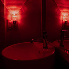 Tapestry girls edge led lights are designed by tapestry girls and best used on walls or above bedding. Spectra479 Red Led Dim Night Light For Bedrooms Bathrooms 2 Pack Biorhythm Safe Circle Amazon Com