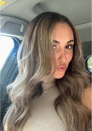 Olivia Schuster's Instagram, Twitter & Facebook