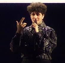 Pravi ist ein serbisches wort, das von prava abgeleitet ist und „authentisch bedeutet, als hommage an ihren großvater väterlicherseits, welcher serbischer herkunft war. Gjon S Tears Wikipedia