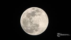 Bulan purnama, bulan purnama, bulan, gambar format file, atmosfer png. Supermoon Terjadi Malam Ini Berikut Amalan Yang Dianjurkan Saat Fenomena Gerhana Bulan Muncul Halaman All Tribunnews Com Mobile