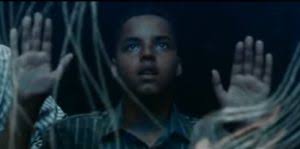Suo fratello ben, a cui ha donato il lobo di un polmone. Sette Anime Seven Pounds Film Curiosity Movie