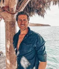 Robert kochanek birthday and age. Robert Kochanek Wiek Taniec Z Gwiazdami 40 Kontra 20 Instagram Obcas Pl