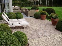 Brick N Crushed Granite Brick Border And Crushed Granite Driveway Garten Garten Ideen Und Vorgarten Gestalten
