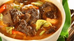 Bahan pelengkap soto (untuk penyajian) pakai santan atau tidak kedua soto ini dikenal memiliki cita rasa yang lezat dan sering dijadikan pilihan menu untuk menyambut tamu atau merayakan syukuran. Cara Memasak Tongseng Kambing Tanpa Santan