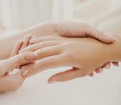 We're still seeing the white modern farmhouse continue to be popular, but other colors are shooting up in popularity. Awaken Your Beauty Potential Das James Hotel Flensburg