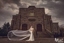 Right On Gary Evans Art Beauty Wedding Photography Kitchener On Visit Ou In 2020 Best Wedding Photographers Wedding Photography Gallery Fun Wedding Photography