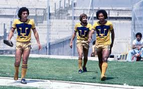 … hugo sánchez estaría dispuesto a regresar a pumas mx si las condiciones son favorables para ambas partes y existe ambición para el equipo. Hugo Sanchez Fotos Ineditas En Su Cumpleanos 61