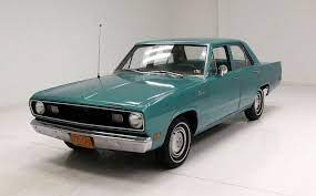 Plymouth valiant v100 4dr received many good reviews of car owners for their consumer qualities. 1971 Plymouth Valiant Classic Auto Mall