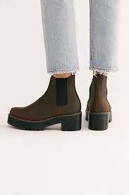 Dr Martens Rometty Chelsea Boots In 2021 Boots Chelsea Boots Men Chelsea Boots Women