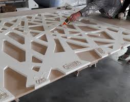 Fabrication Panneau Ajoure Bois Claustra Idees De Decor Claustra Bois