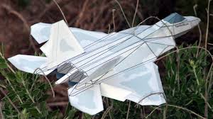 How To Make An F 22 Paper Airplane 3d Model Paper Plane Paper Airplanes Paper Airplane Models