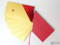 紅包袋比一比 lv群雞報喜超可愛fendi最浮誇 etfashion時尚雲 ettoday東森新聞雲 red packet red envelope