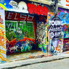 Melbourne One Of The Great Street Art Capitals Graffiti Art Lanes Melbourne Victoria Hosierlane Grunge Graffiti Art Stencil Art