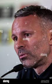 Ryan barry hi-res stock photography and images