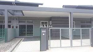 Discover life at taman tasik utama, read reviews of the place, see photos of the property and gather information from comments of the locals to make a better buying decision. Taman Tasik Utama Ayer Keroh 1 Sty Terrace Link House 3 Bedrooms For Rent Iproperty Com My