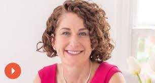 Maureen Petersen's Instagram, Twitter & Facebook