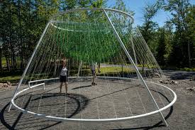 2020年国际花园节在魁北克reford gardens举办 谷德设计网 public playground garden outdoor