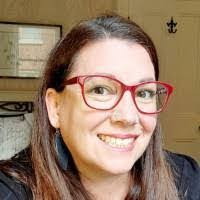 Debra Raymer's Instagram, Twitter & Facebook