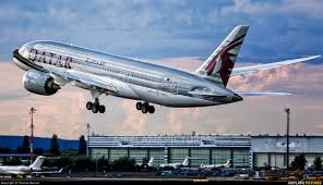 The biggest window size of any aircraft, positioned so that everyone can enjoy the views. A7 Bco Qatar Airways Boeing 787 8 Dreamliner At Vienna Schwechat Photo Id 901166 Airplane Pictures Net