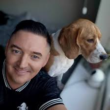 Ryan Reynolds makes a surprise appearance