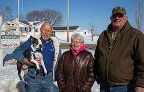 Pol lives in weidman, michigan, and in 1981 he founded pol veterinary services with his wife, diane. Michigan Appeals Court Finds In Favor Of Dr Pol