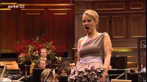Последние твиты от elīna garanča (@elinagaranca). Christmas Concert In Amsterdam 2008 Elina Garanca Opera On Video
