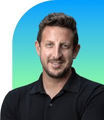 Aaron Weimer's Instagram, Twitter & Facebook