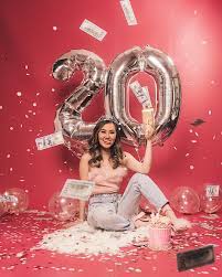 Birthday photoshoot ideas for invitations and the party from baby to preschooler. Pin On Birthday Photoshoot