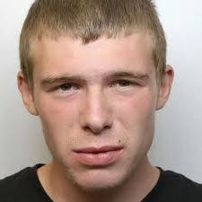 Burglar begs judge 'lock me up for as long as you can' to help keep him  away from life of crime