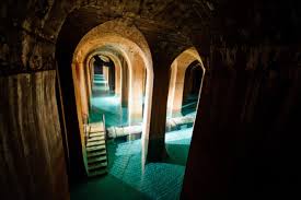 Where does the drinking water in paris come from? Le Reservoir De Montsouris Temple D Eau A Paris Paris Zigzag Insolite Secret