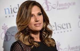 Her other credits include the shows continue to next page below to see how much is daisy fuentes really worth, including net worth, estimated earnings, and salary for 2020 and 2021. Daisy Fuentes Net Worth 2021 Age Height Weight Husband Kids Biography Wiki The Wealth Record