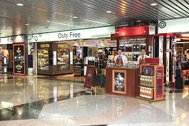 So, when i was challenged to do my holiday shopping in both klia and klia2, i wasn't sure if this was even possible. Dewar S Teams With Zon Duty Free Pop Up At Klia Travel Retail Business