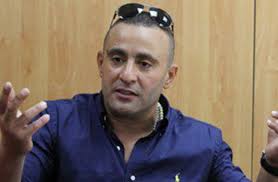 لكن فاطمة السقا شقيقة الفنان أحمد السقا لم تقبل ما قامت بنشره مها أحمد وسارعت في الرد عليها قائلة: Ø£Ø­Ù…Ø¯ Ø§Ù„Ø³Ù‚Ø§ Ø§Ù„Ø³ÙŠÙ†Ù…Ø§ Ù…Ø§ÙÙŠÙ‡Ø§Ø´ Ø£Ø²Ù…Ø§Øª ÙˆØ§Ù„Ù…Ø´ÙƒÙ„Ø© Ø¥Ù†Ù†Ø§ Ø¨Ù†Ù‚Ø· Ø¹ ÙÙ‰ Ø¨Ø¹Ø¶