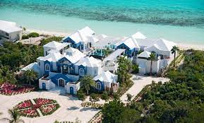 Mandalay A 12 5 Million Beachfront Mansion In The Turks And Caicos Beautiful Beach Houses Turks And Caicos Villas Mansions